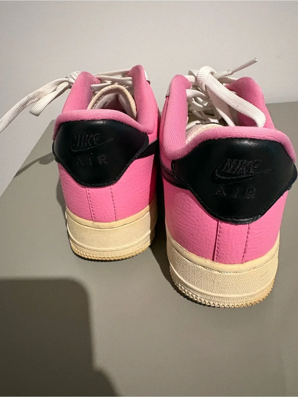 Nike white & Pink Athletic Sneakers